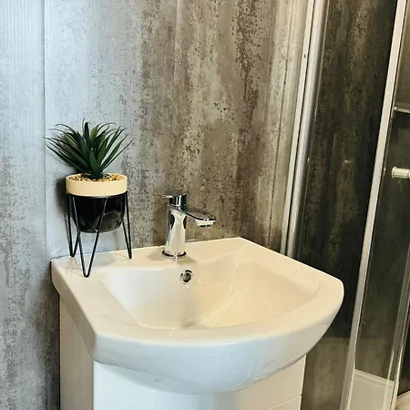 Apartment Manzil By Heyhouselife Middlesbrough